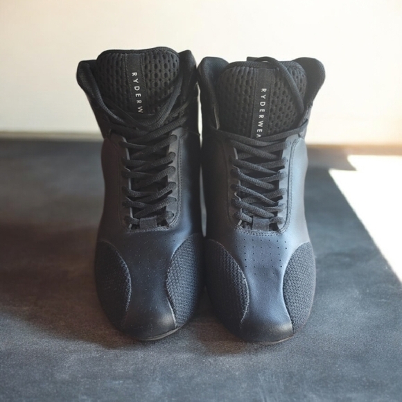 Ryderwear Men's Black Athletic High-Tops - Picture 2 of 3